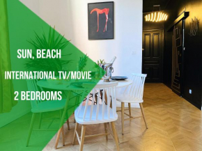 2 Steps From Sea - Apartment 2 Bedroom - Kitchen - Wifi - Tramway - Air Conditioner - INTERNATIONAL TV - UNLIMITED MOVIES SERIES